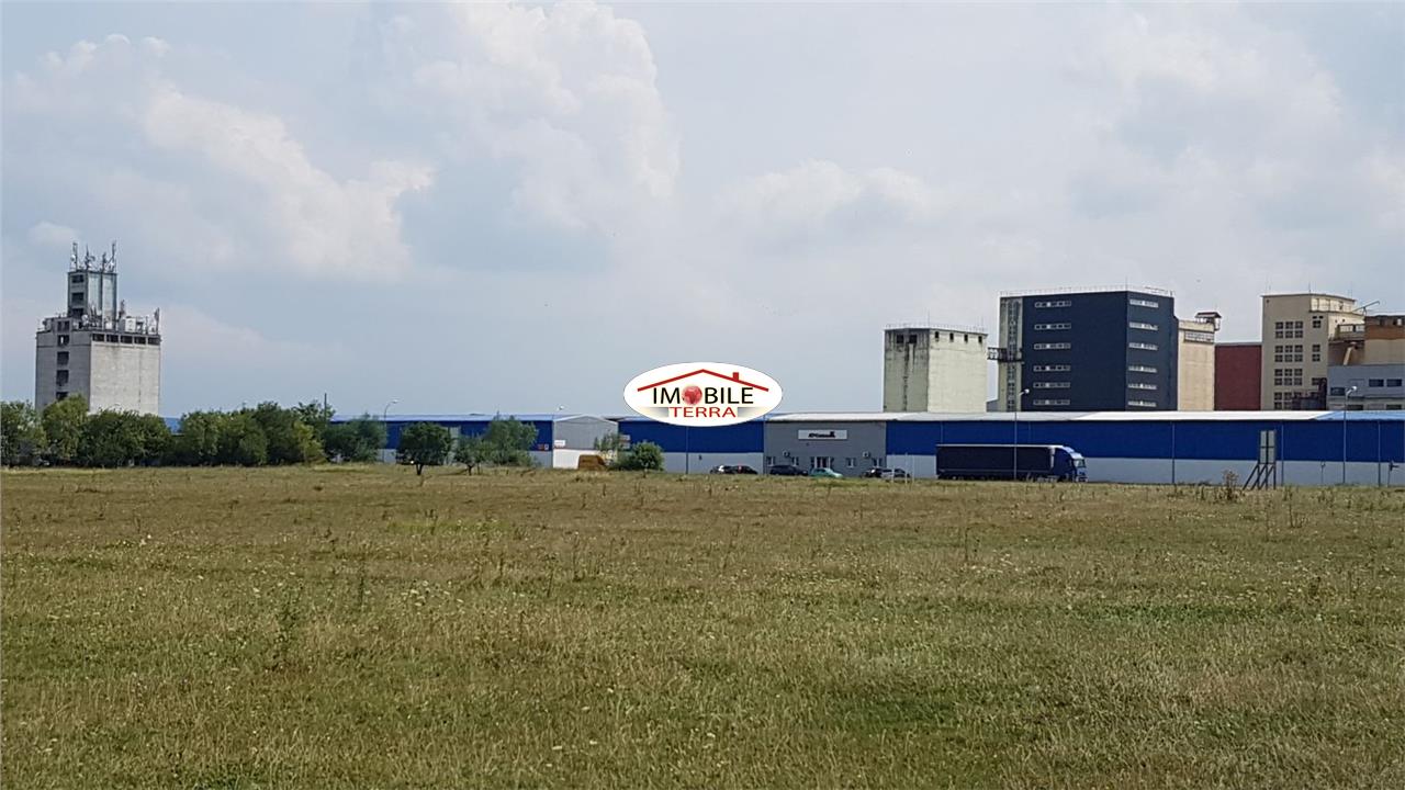 Teren 10000 mp de vanzare in zona industriala vest Sibiu