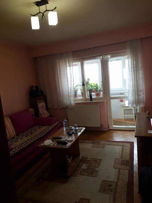 Apartament 3 camere de vanzare in Sibiu, zona Milea