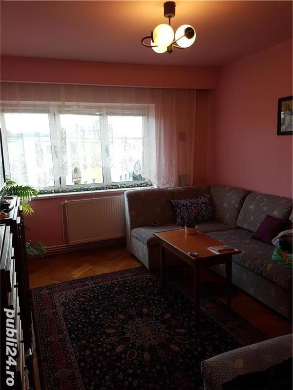 Apartament 3 camere de vanzare in Sibiu, zona Milea