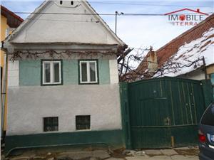 Casa de vanzare in Poplaca   la 5 km de Sibiu