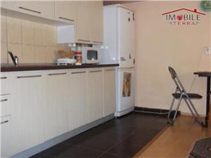 Casa de vanzare in Slimnic cu 5 camere