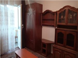 Apartament 3 camere de vanzare in Sibiu, zona Rahovei