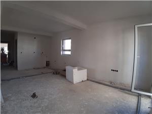 Apartament 3 camere cu gradina de vanzare in Selimbar   Sibiu