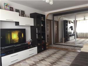 Apartament cu 3 camere de vanzare in Hpodrom Sibiu