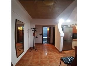 Apartament cu 3 camere de inchiriat in Hip. Sibiu