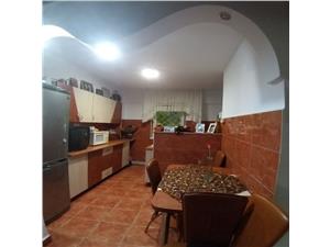 Apartament cu 3 camere de inchiriat in Hip. Sibiu