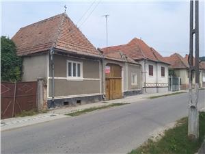 Casa de vanzare in Dostat