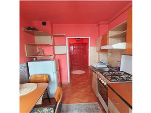 Apartament decomandat cu vedere la  Mihai Viteazul