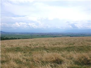 Teren 7000 mp la Drotleff cu panorama orasului Sibiu