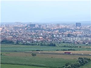 Teren 7000 mp la Drotleff cu panorama orasului Sibiu