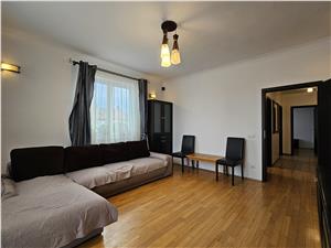 Apartament 3 camere, etaj 1 la vila de inchiriat Sibiu