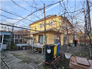 Casa pe Bulevardul Vasile Milea colt cu Nicolae Iorga