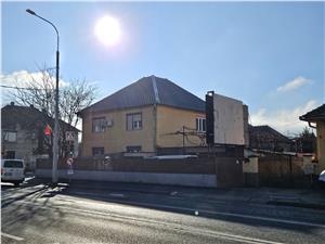 Casa pe Bulevardul Vasile Milea colt cu Nicolae Iorga