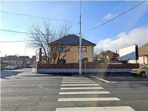 Casa pe Bulevardul Vasile Milea colt cu Nicolae Iorga