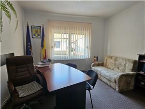 Casa de inchiriat zona Trei Stejari
