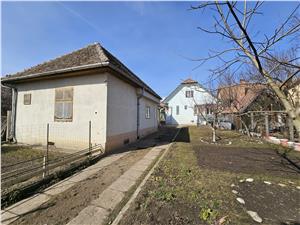 Casa cu 3 camere si 540 mp teren in Sibiu