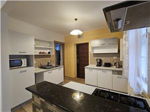 Apartament mobilat la etajul 1 in orasul de jos strada 9 Mai   Sibiu