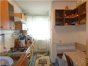 Apartament 3 camere de vanzare in Hipodrom zona Rahovei Sibiu