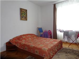 Apartament  la casa cu 2 camere de vanzare in zona Strand   Sibiu
