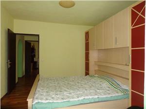 Apartament 3 camere, etaj I, de vanzare in Talmaciu