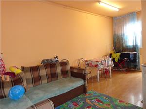 Apartament cu 3 camere la mansarda de vanzare in Sibiu