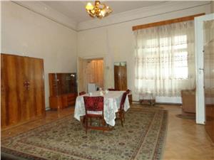 Apartament la casa de vanzare ultracentral Piata Mare   Sibiu
