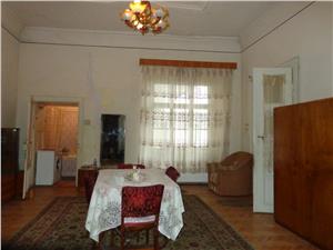 Apartament la casa de vanzare ultracentral Piata Mare  Sibiu