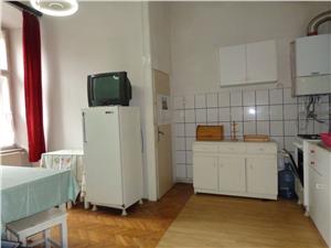 Apartament 2 camere spatioase de vanzare Piata Mare  Sibiu