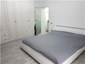 Apartament cu 3 camere de vanzare, zona ultracentrala Sibiu