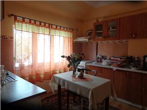 Apartament 4 camere la casa de vanzare, ultracentral in Sibiu