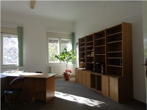 Apartament pretabil birou notarial la casa, zona Victoriei  Sibiu