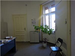 Apartament pretabil birou notarial la casa, zona Victoriei   Sibiu