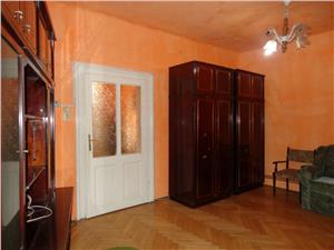 Apartament la casa de vanzare zona centrala  Sibiu
