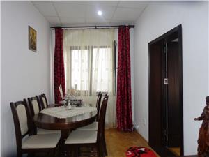 Apartament la casa cu 2 camere de vanzare ultracentral  Sibiu