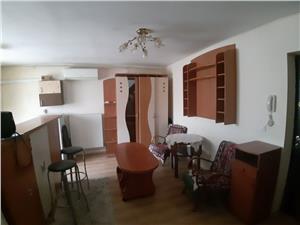 Apartament tip mansarda de vanzare zona Soimului, Vasile Aaron   Sibiu