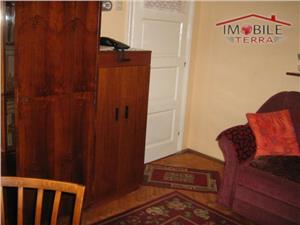 Vand apartament 2 camere in zona Dioda Sibiu