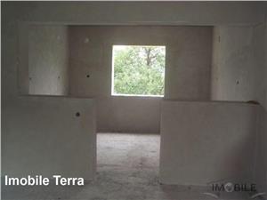 Casa noua de vanzare in zona de munte Sibiu, 4 camere si 1800 mp teren